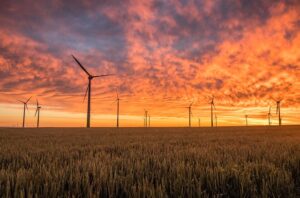 Energía Eólica: Impulsando el Desarrollo Rural y Urbano